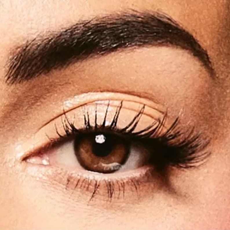 [2849958] عدسات لاصقة ملونه من امارا - والنت